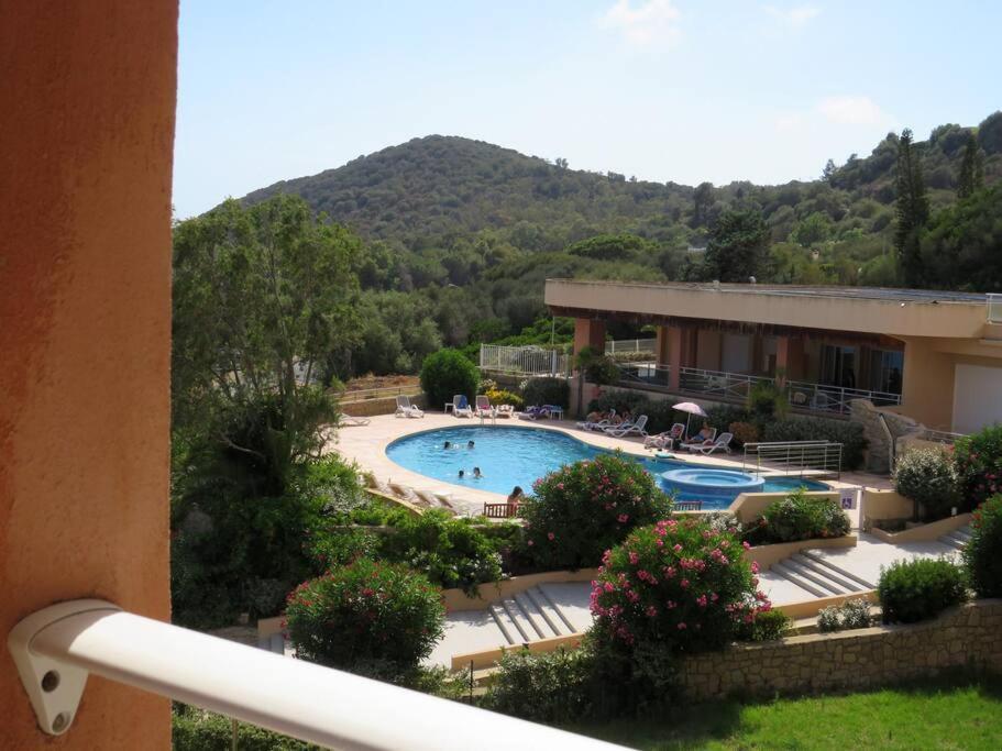 Bel App T2 En Bord De Mer Vue Sanquinaires Piscine Ajaccio  Kültér fotó