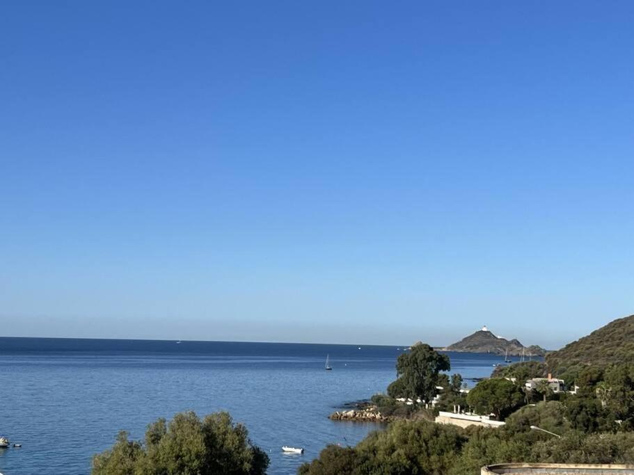 Bel App T2 En Bord De Mer Vue Sanquinaires Piscine Ajaccio  Kültér fotó