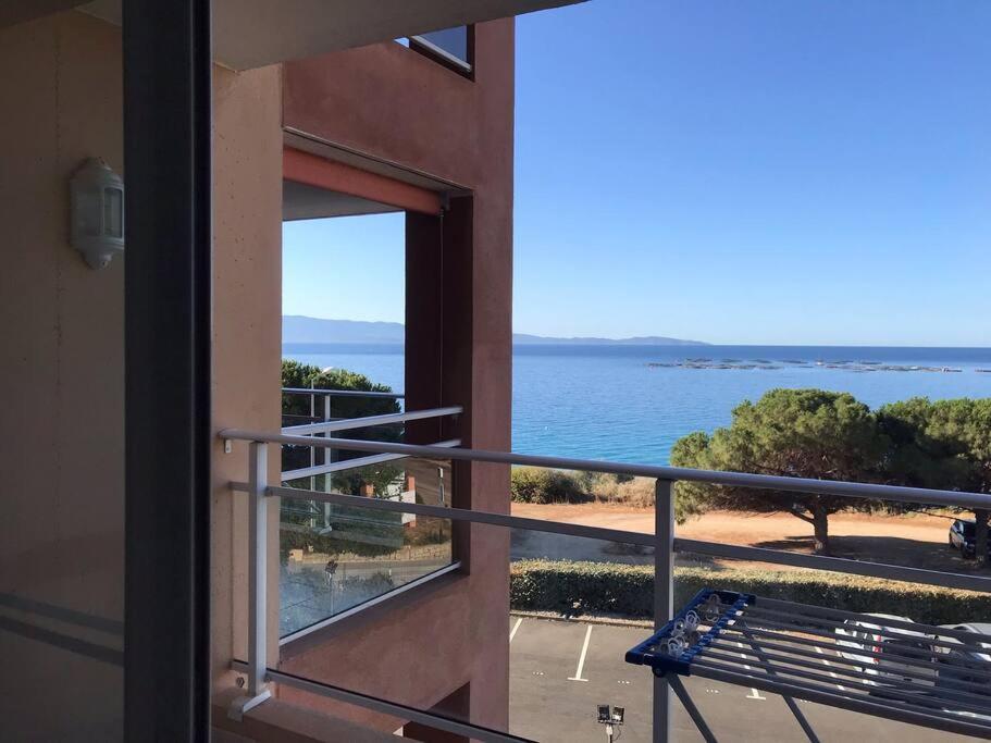 Bel App T2 En Bord De Mer Vue Sanquinaires Piscine Ajaccio  Kültér fotó